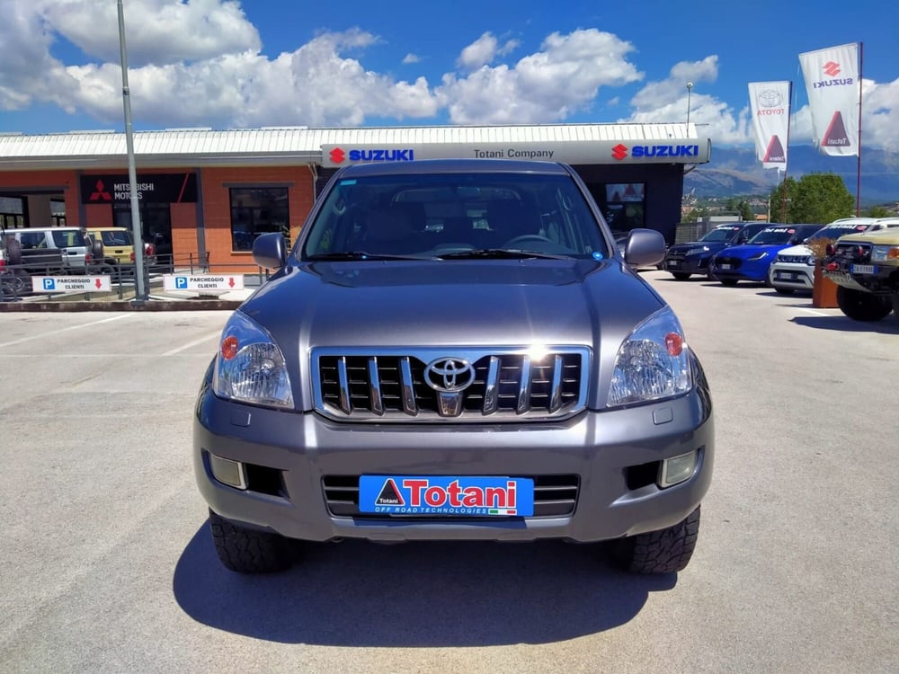 Toyota Land Cruiser usata a L'Aquila (16)