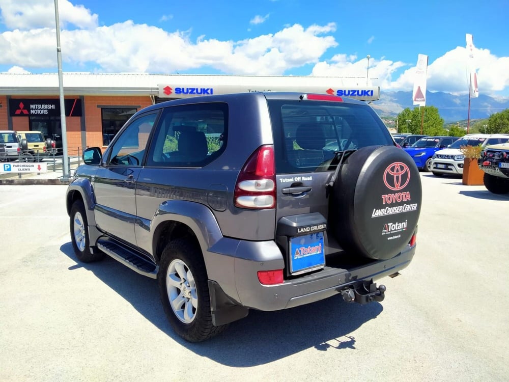 Toyota Land Cruiser usata a L'Aquila (2)
