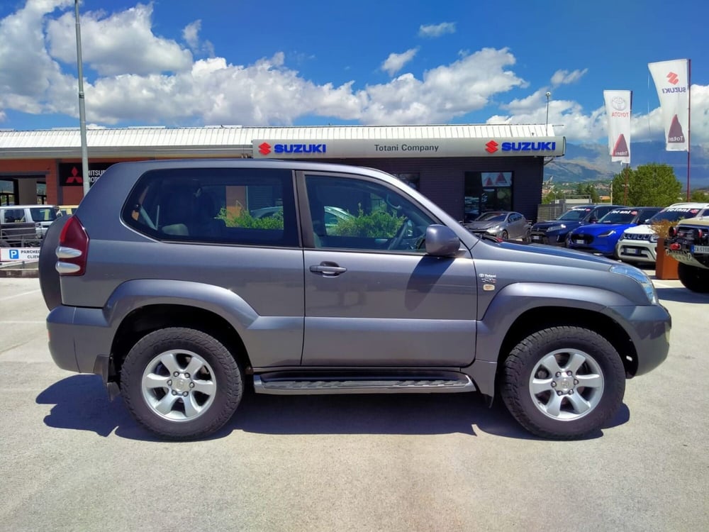 Toyota Land Cruiser usata a L'Aquila (20)