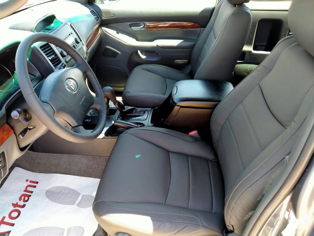 Toyota Land Cruiser usata a L'Aquila (4)