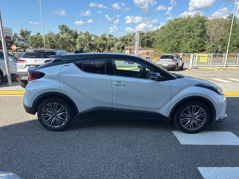 Toyota Toyota C-HR usata a Reggio Calabria (6)