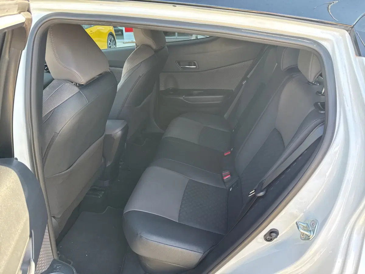 Toyota Toyota C-HR usata a Reggio Calabria (9)