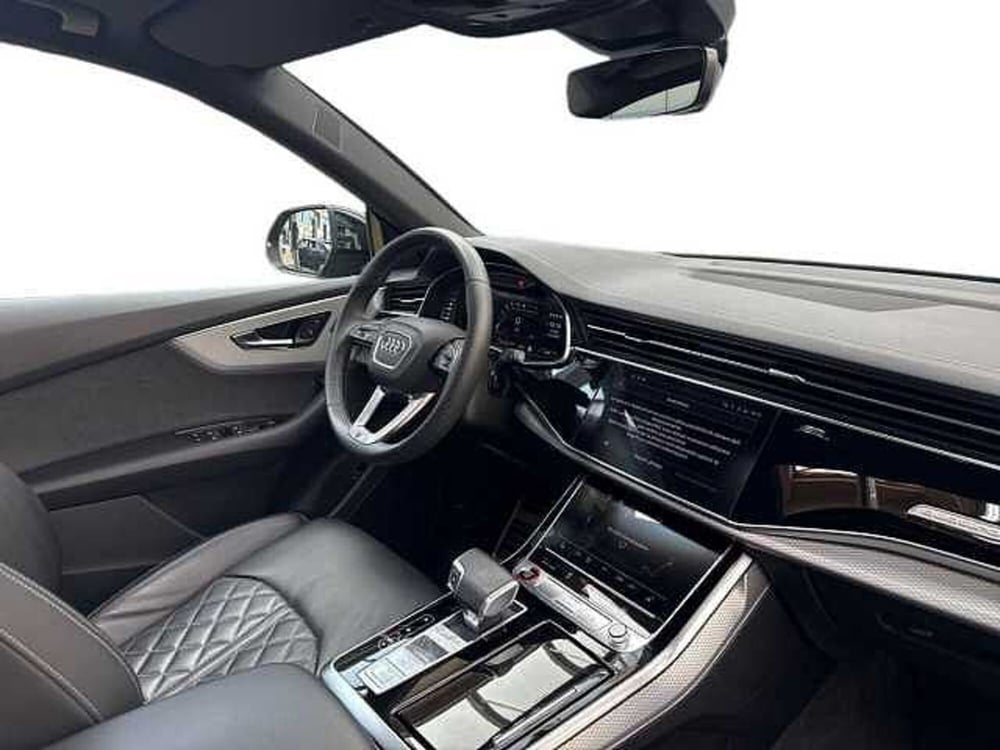 Audi SQ8 usata a Napoli (13)