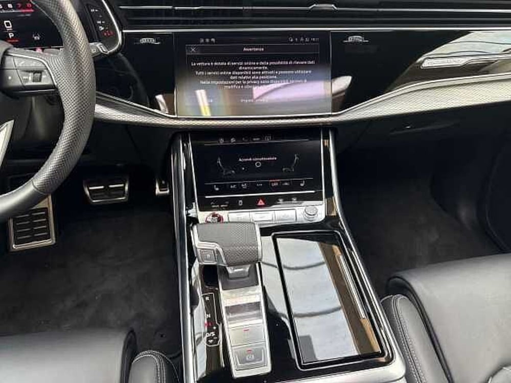 Audi SQ8 usata a Napoli (20)