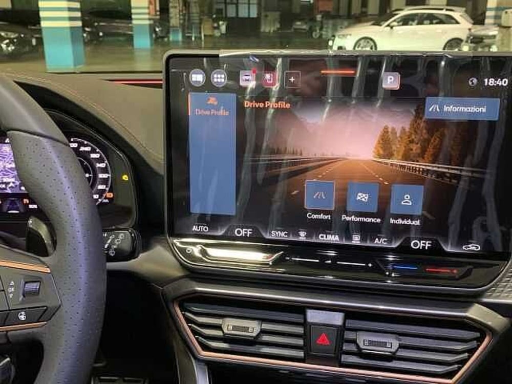 Cupra Leon nuova a Vicenza (13)