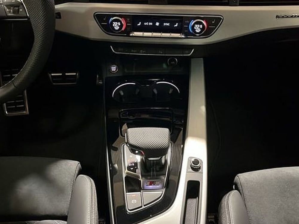 Audi S4 Avant nuova a Vicenza (11)