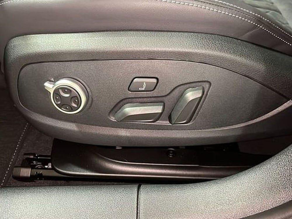 Audi S4 Avant nuova a Vicenza (16)