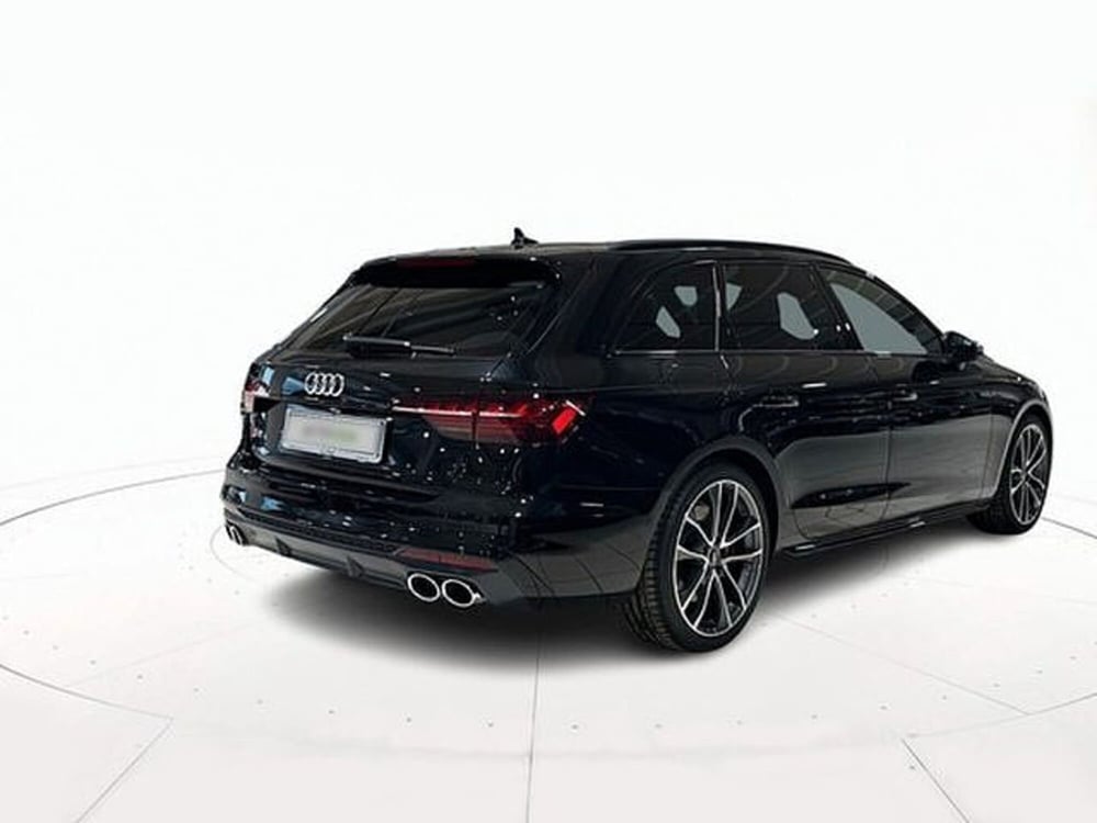 Audi S4 Avant nuova a Vicenza (4)
