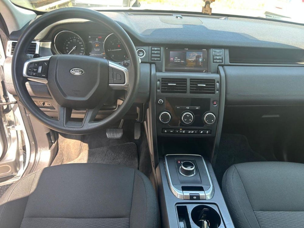 Land Rover Discovery Sport usata a Reggio Emilia (11)