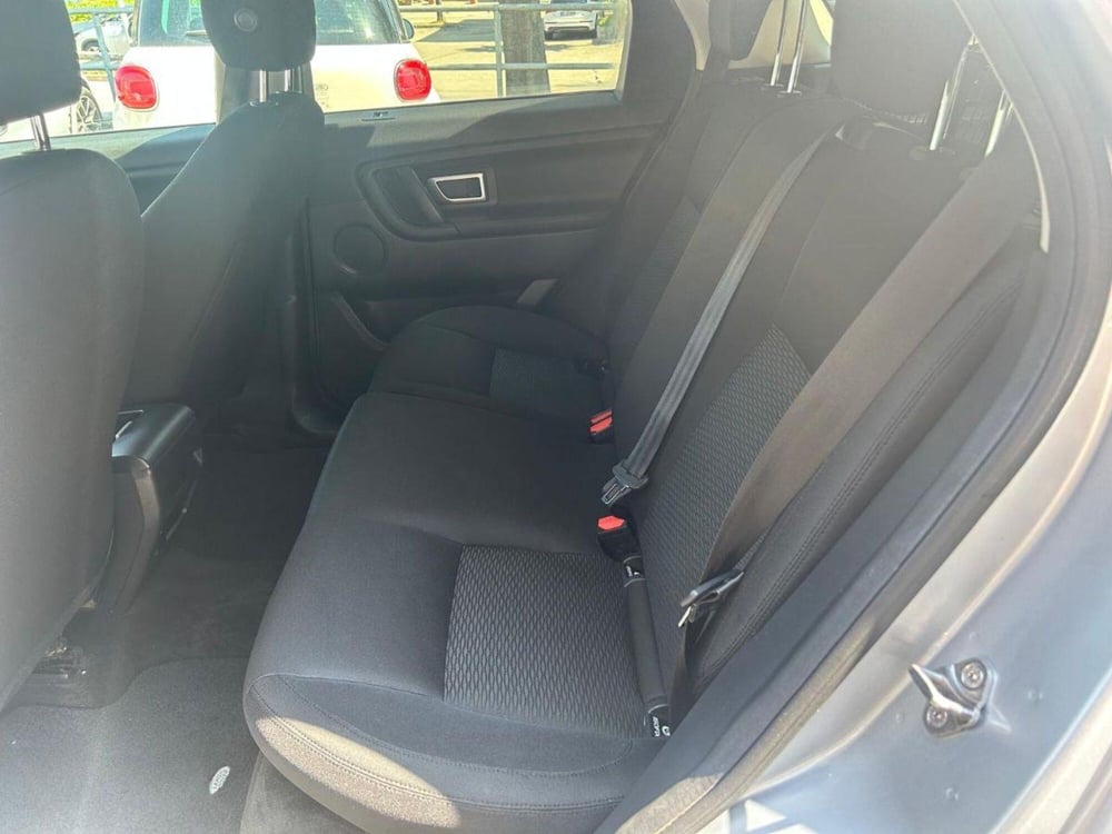 Land Rover Discovery Sport usata a Reggio Emilia (13)