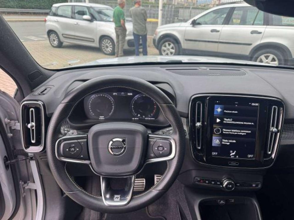 Volvo XC40 usata a Savona (14)
