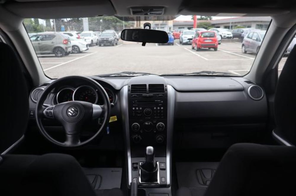 Suzuki Grand Vitara usata a Gorizia (8)