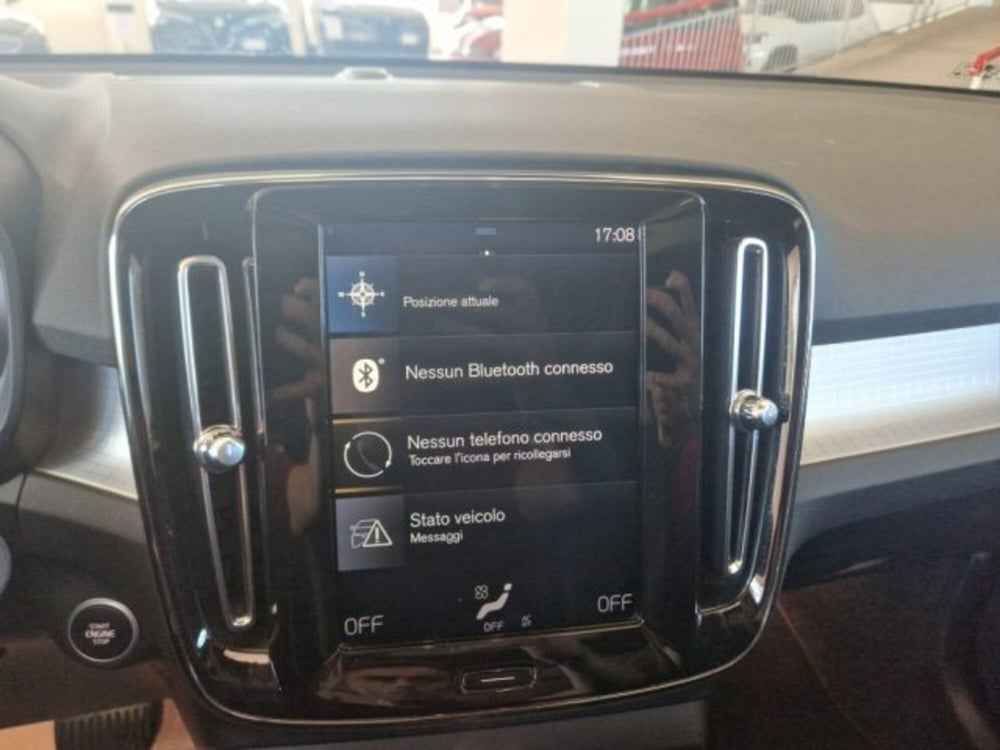 Volvo XC40 usata a Terni (16)