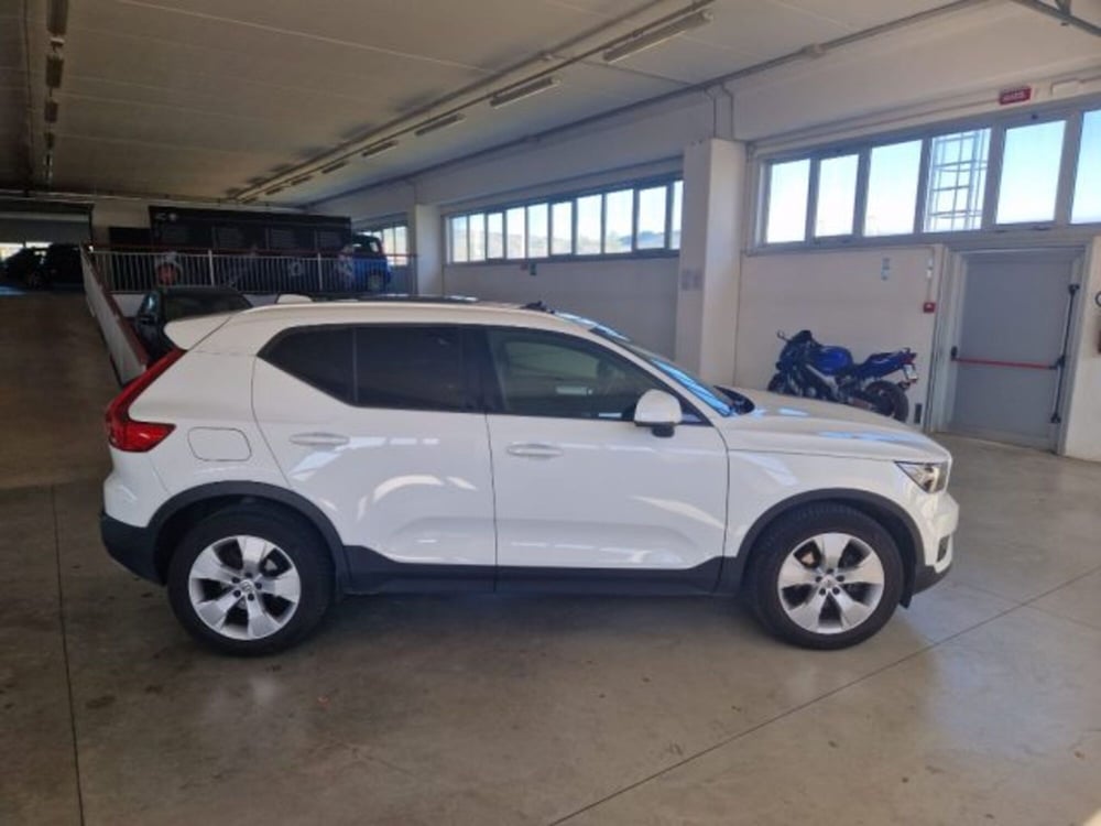 Volvo XC40 usata a Terni (6)