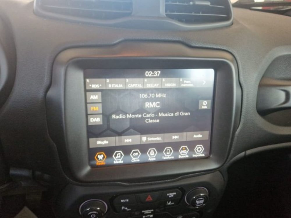 Jeep Renegade usata a Terni (14)