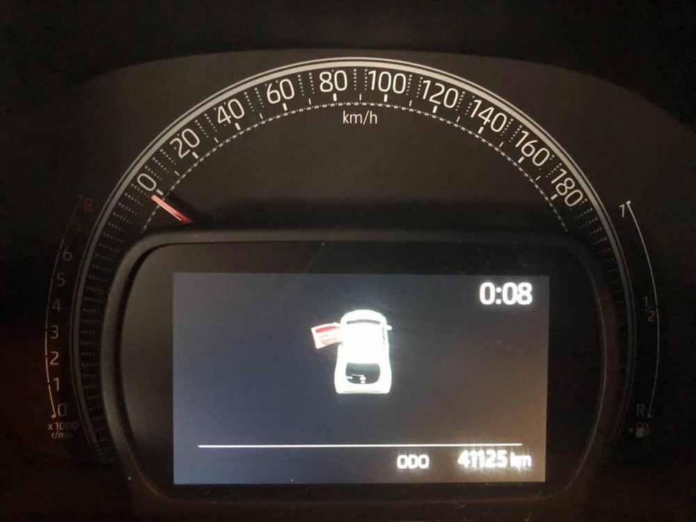 Toyota Aygo X usata a Torino (7)