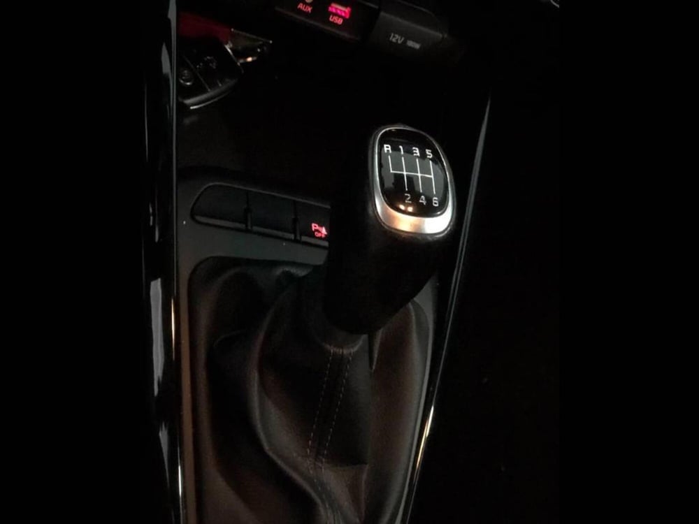 Kia Stonic usata a Torino (10)