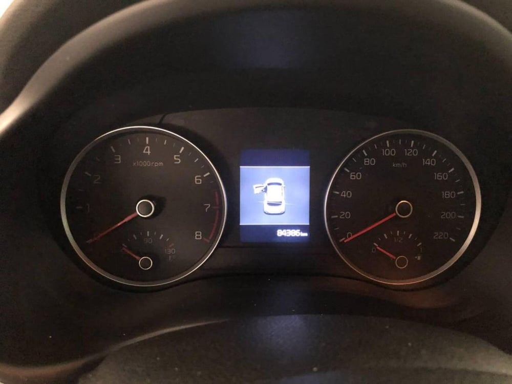 Kia Stonic usata a Torino (8)