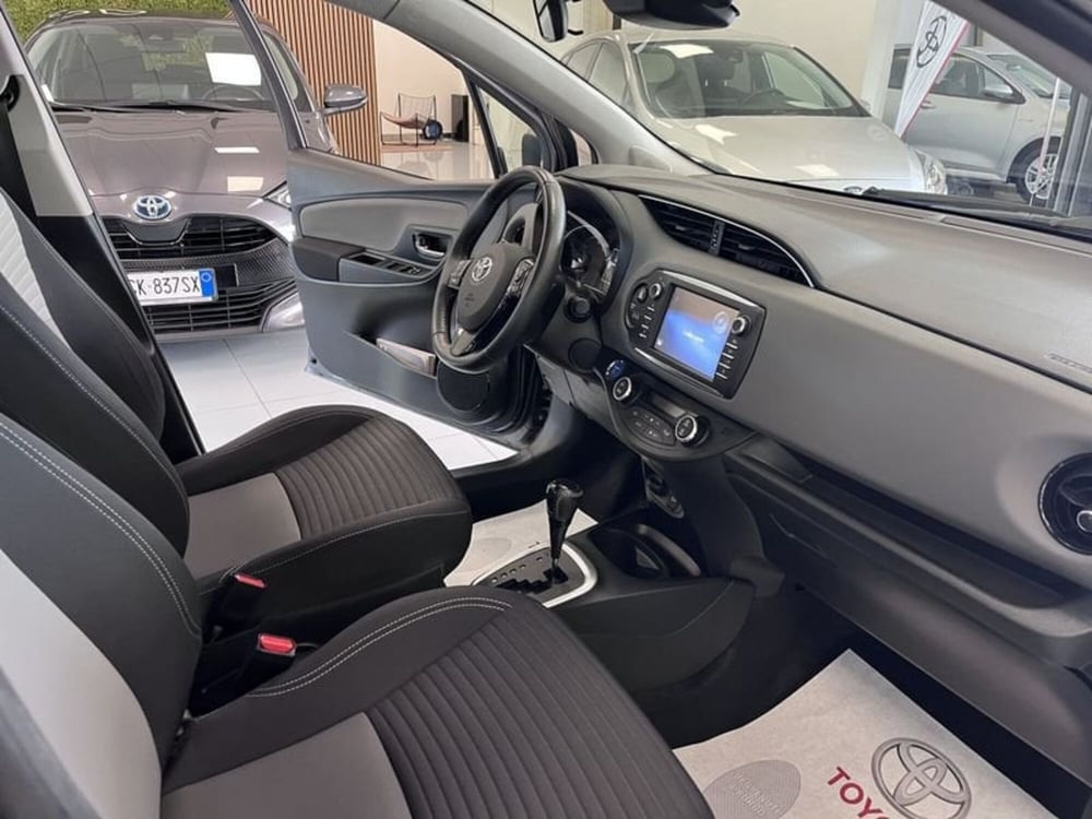 Toyota Yaris usata a Prato (7)