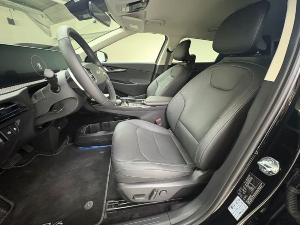 Kia EV6 nuova a Como (7)