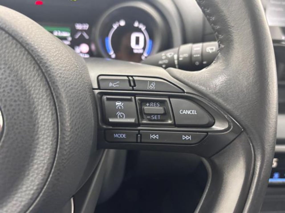 Toyota Yaris Cross usata a Como (11)