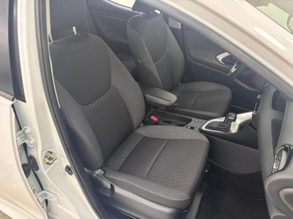 Toyota Yaris Cross usata a Como (3)