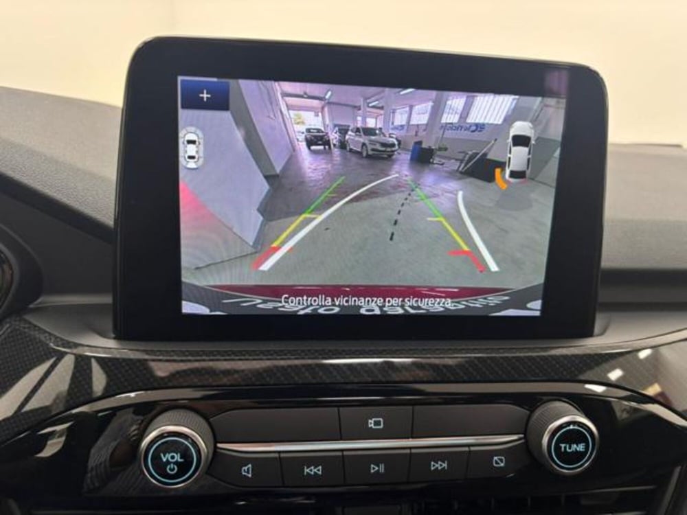 Ford Kuga usata a Como (19)