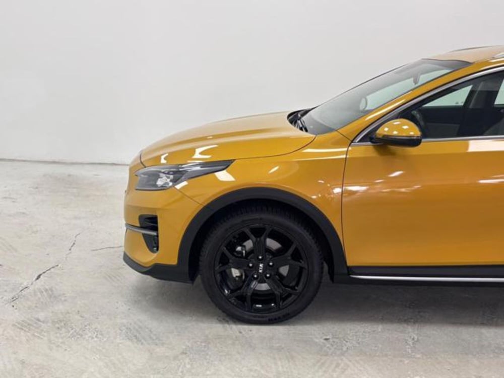 Kia XCeed usata a Como (9)
