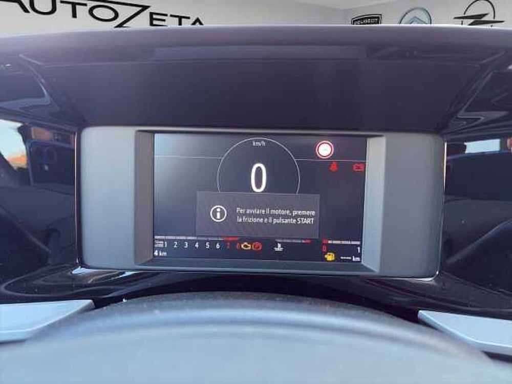 Opel Mokka nuova a Vibo Valentia (12)