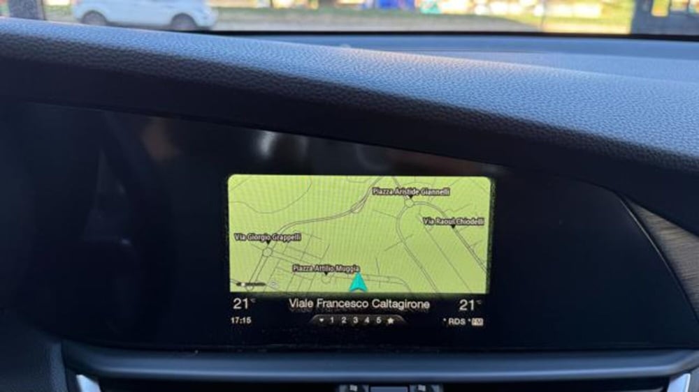 Alfa Romeo Giulia usata a Roma (10)