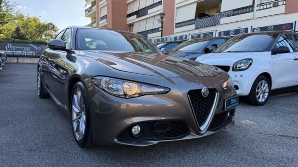 Alfa Romeo Giulia usata a Roma (2)