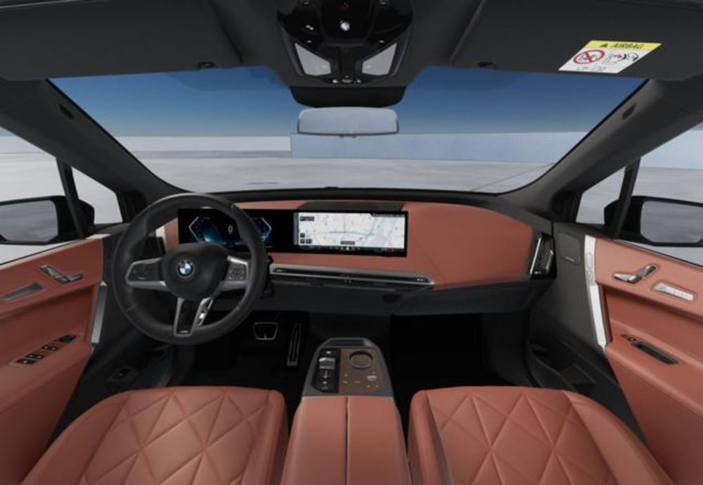 BMW iX nuova a Modena (11)