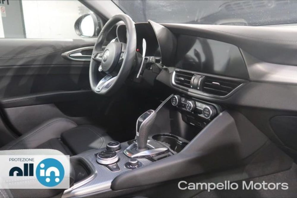 Alfa Romeo Giulia nuova a Venezia (14)