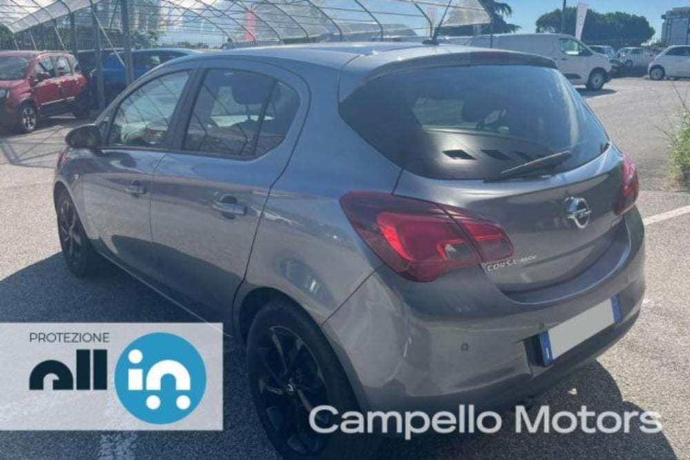 Opel Corsa usata a Venezia (4)