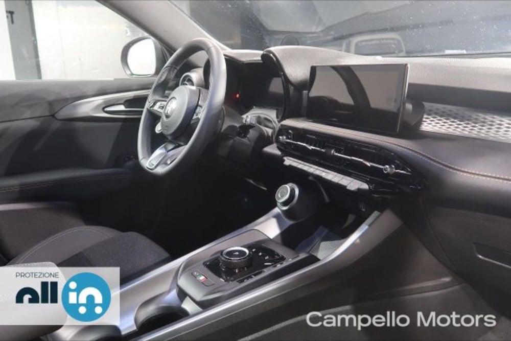 Alfa Romeo Tonale nuova a Venezia (13)