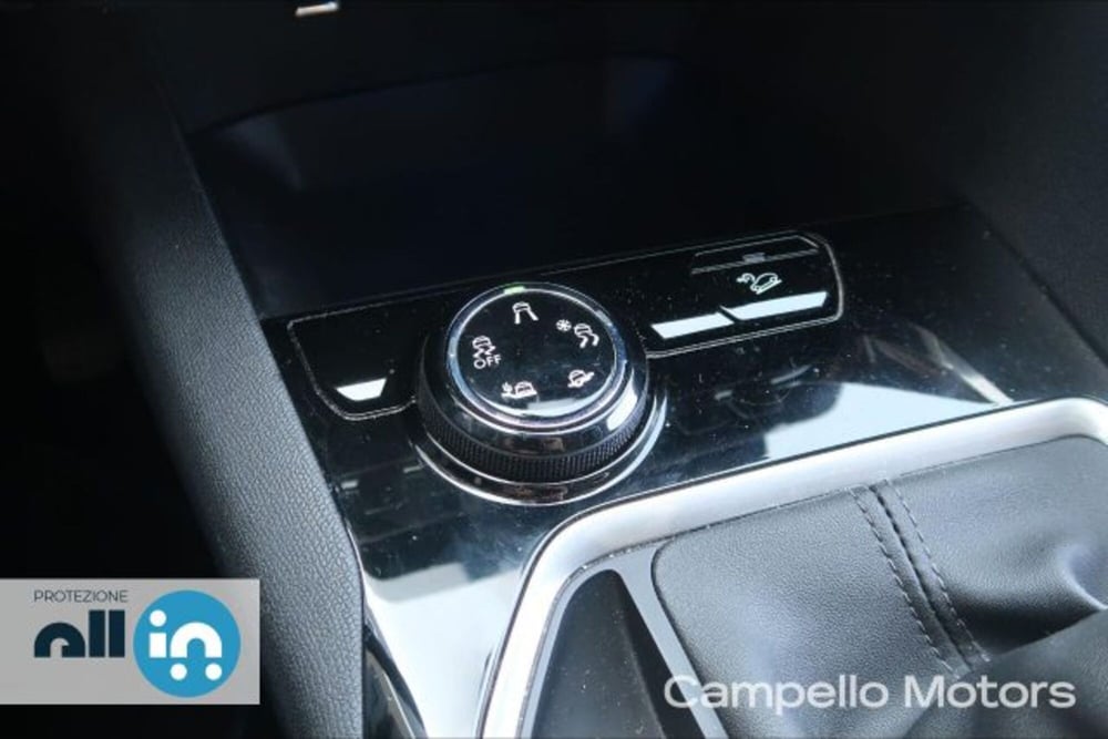 Peugeot 3008 usata a Venezia (13)
