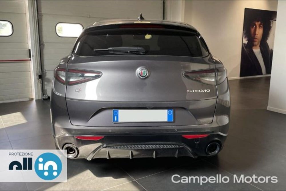 Alfa Romeo Stelvio usata a Venezia (5)