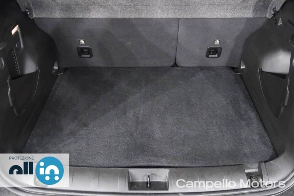 Jeep Renegade usata a Venezia (18)