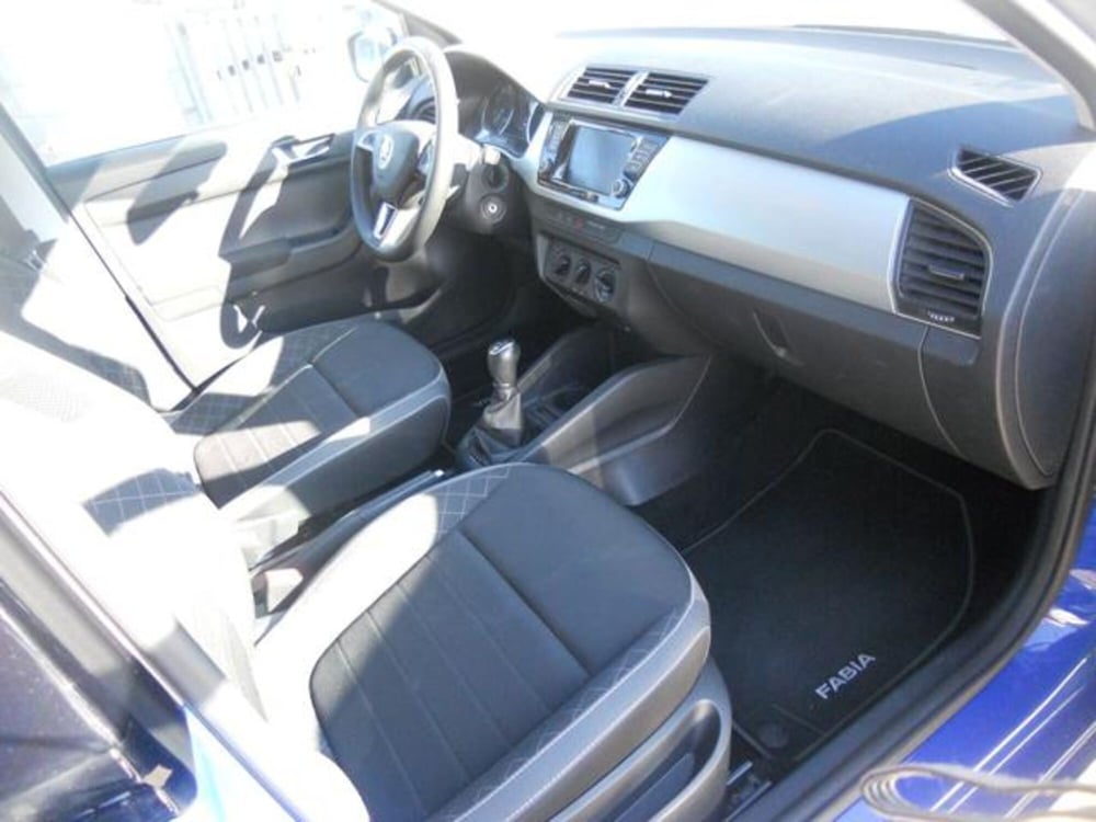 Skoda Fabia usata a Pisa (11)