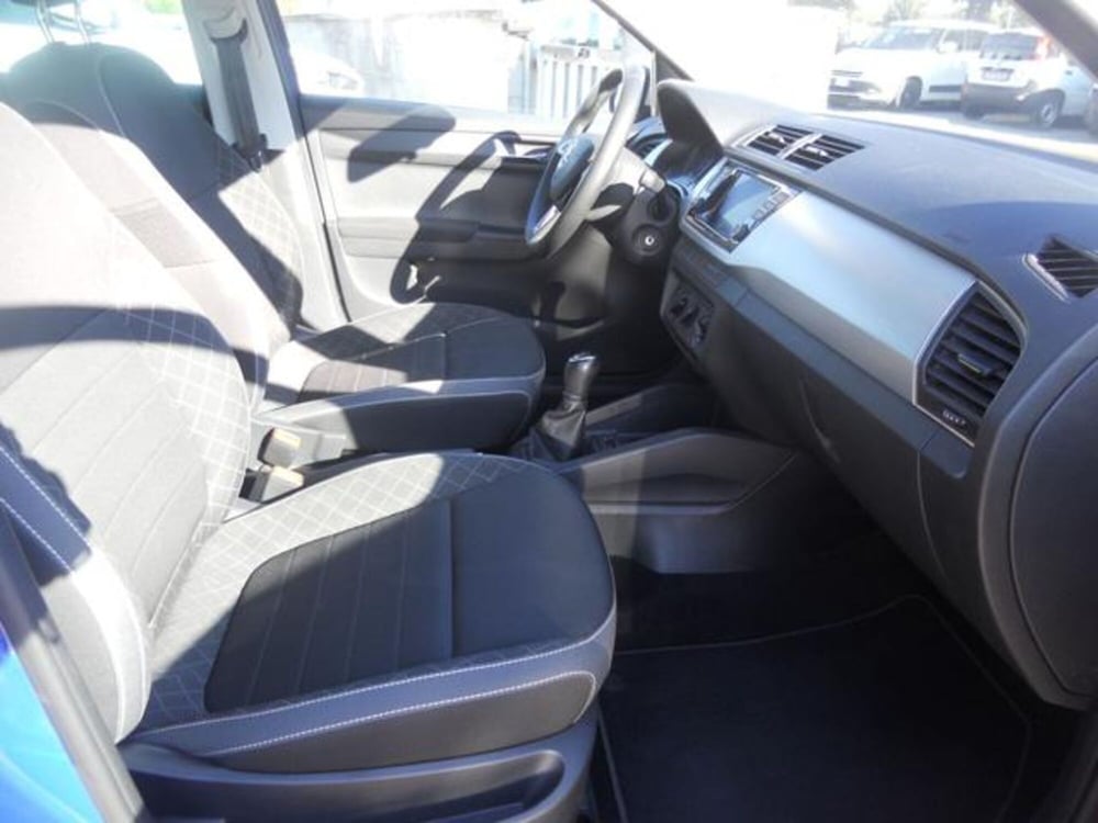 Skoda Fabia usata a Pisa (12)