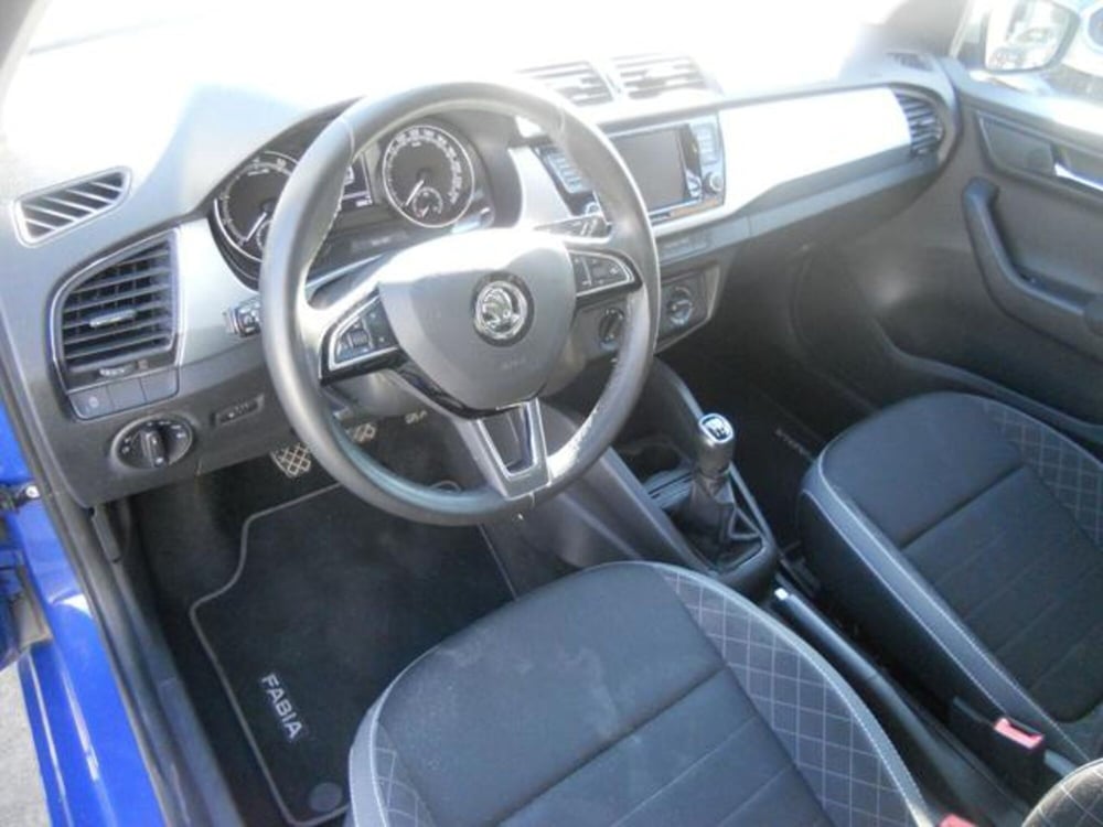 Skoda Fabia usata a Pisa (7)