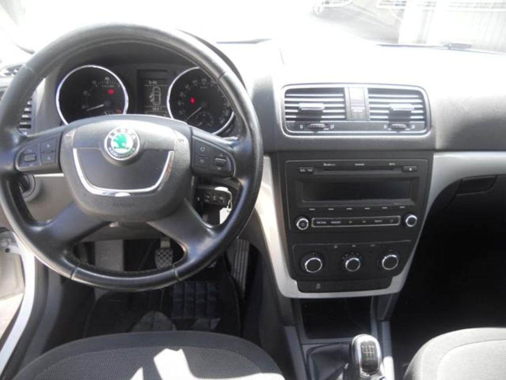 Skoda Yeti usata a Pisa (11)