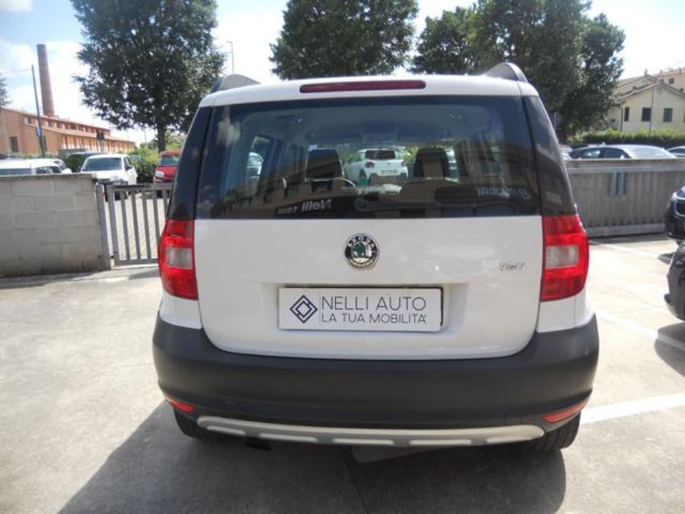 Skoda Yeti usata a Pisa (16)