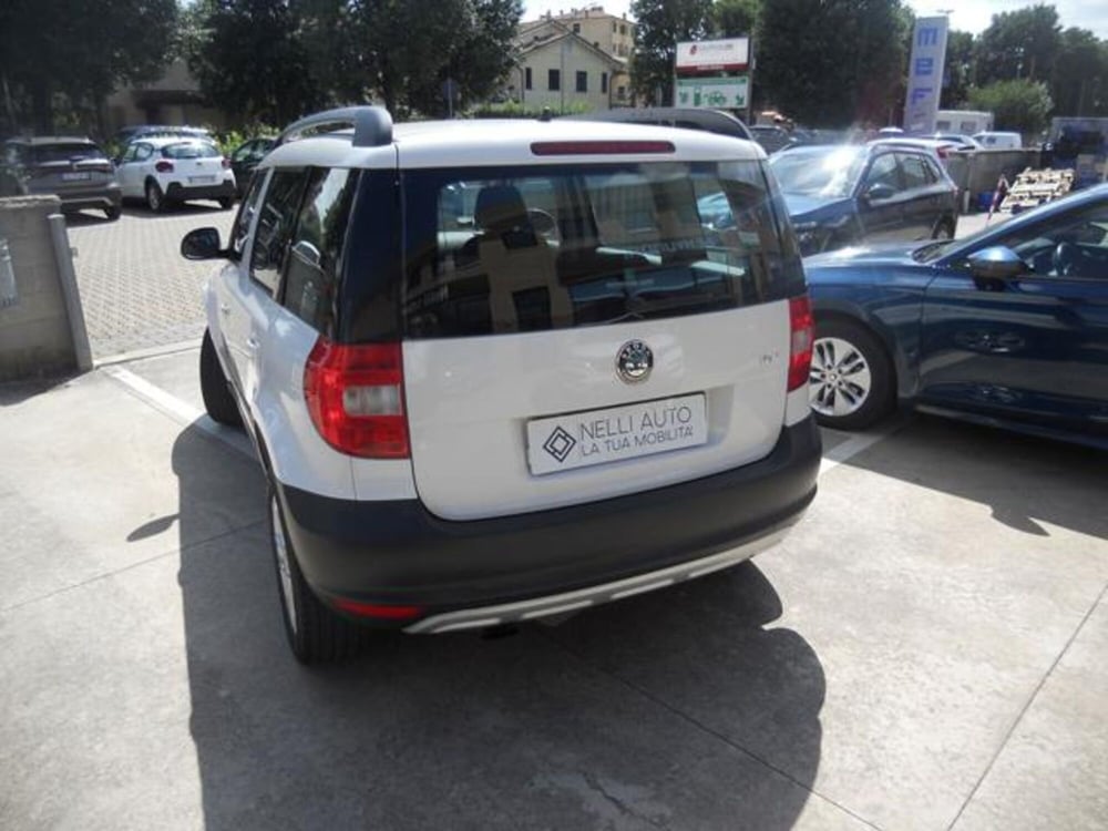 Skoda Yeti usata a Pisa (7)