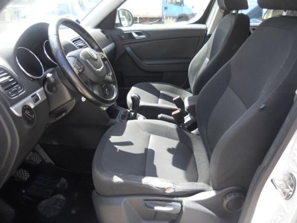 Skoda Yeti usata a Pisa (9)