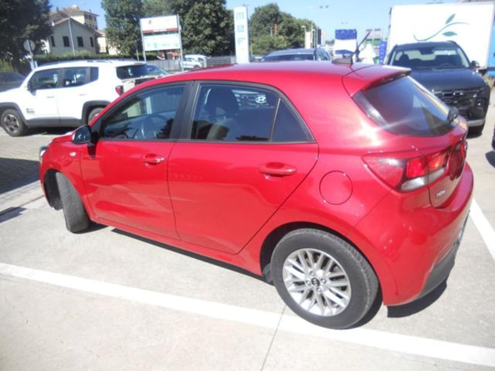 Kia Rio usata a Pisa (2)