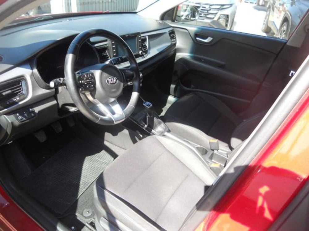 Kia Rio usata a Pisa (8)