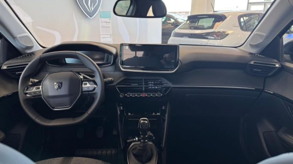 Peugeot 208 nuova a Torino (10)