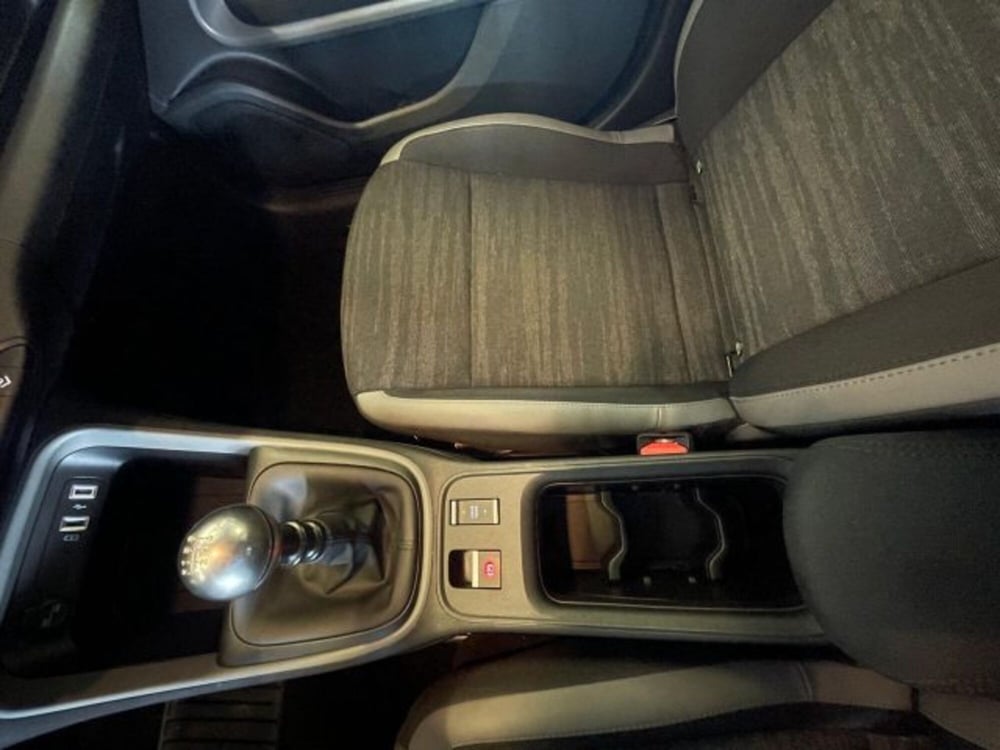 Jeep Avenger usata a Torino (17)
