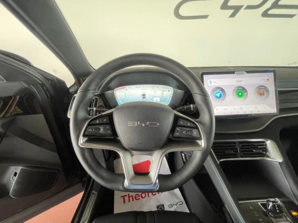 Byd Seal U  nuova a Torino (13)